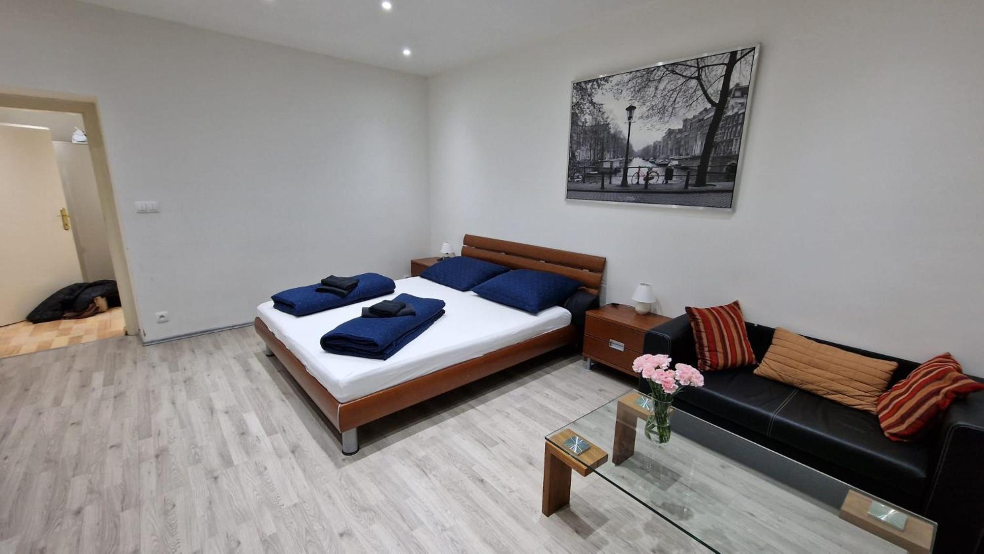 Apartment Flora - Late Check-Out At Noon 12 O Clock For Free Bratislava Luaran gambar